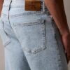 Jeans retos padrão Jeans retos padrão