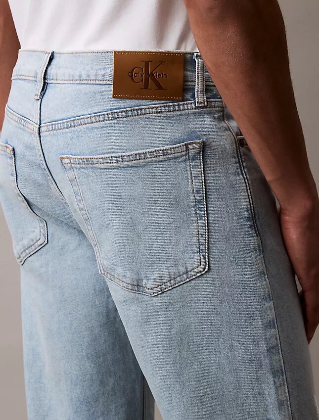Jeans retos padrão Jeans retos padrão