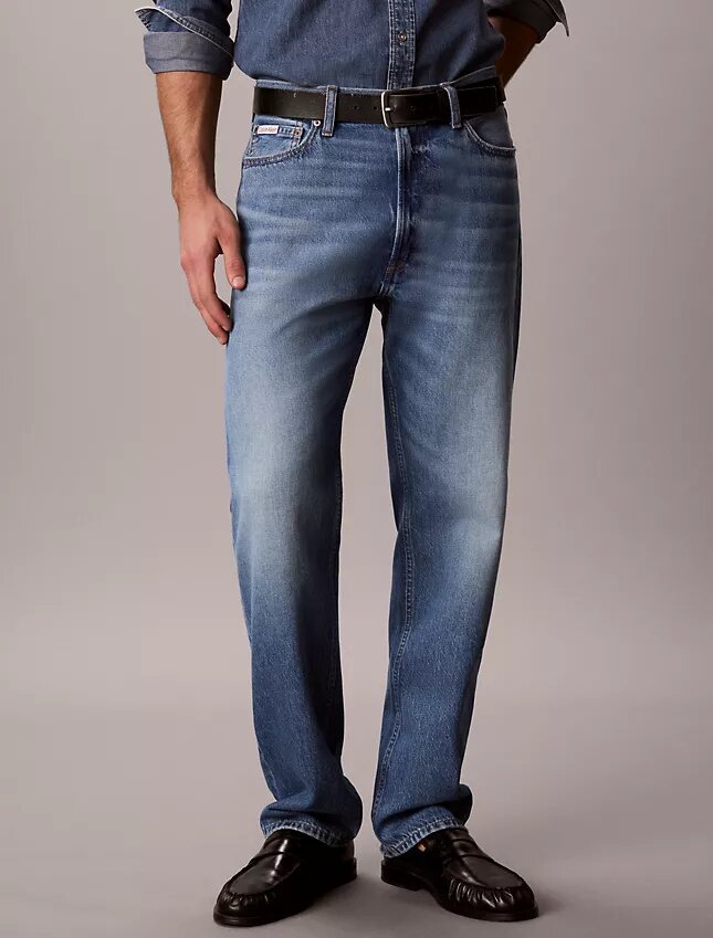 Jeans retos padrão Jeans retos padrão