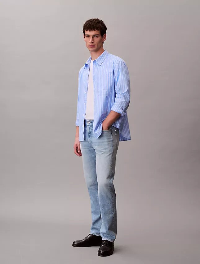 Jeans retos padrão Jeans retos padrão