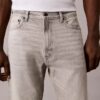 Jeans retos padrão Jeans retos padrão