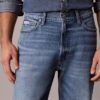 Jeans retos padrão Jeans retos padrão