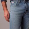 Jeans retos padrão Jeans retos padrão