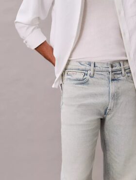 Jeans retos padrão em mistura de lã Jeans retos padrão em mistura de lã