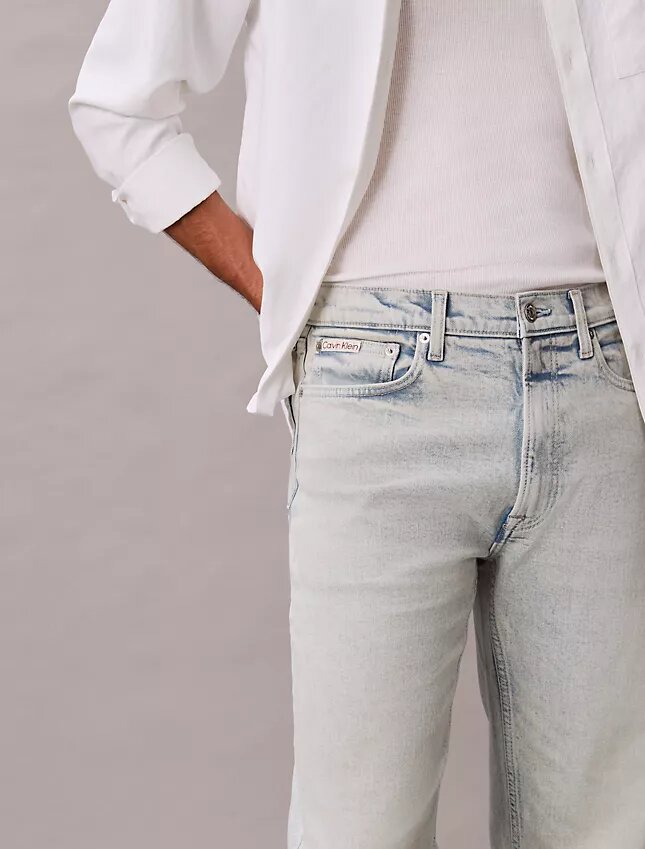 Jeans retos padrão em mistura de lã Jeans retos padrão em mistura de lã