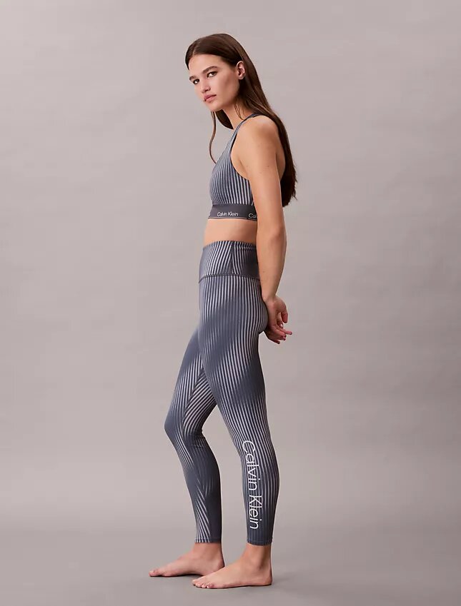 Leggings de cintura alta com 7/8 e estampado desportivo moderno Leggings de cintura alta com 7/8 e estampado desportivo moderno