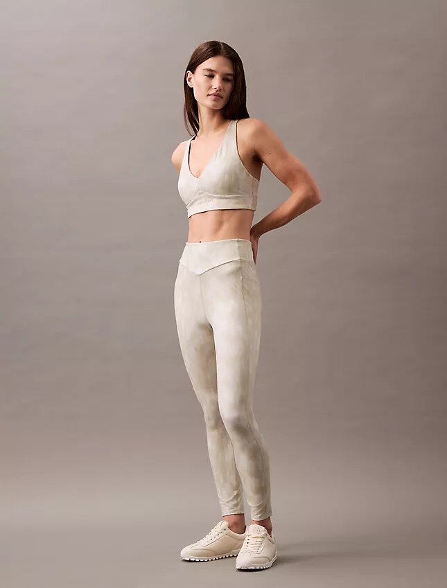 Leggings desportivas elásticas e macias de comprimento 7/8 Leggings desportivas elásticas e macias de comprimento 7/8