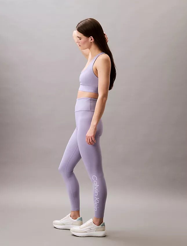 Leggings desportivas modernas de cintura alta e comprimento 7/8 Leggings desportivas modernas de cintura alta e comprimento 7/8