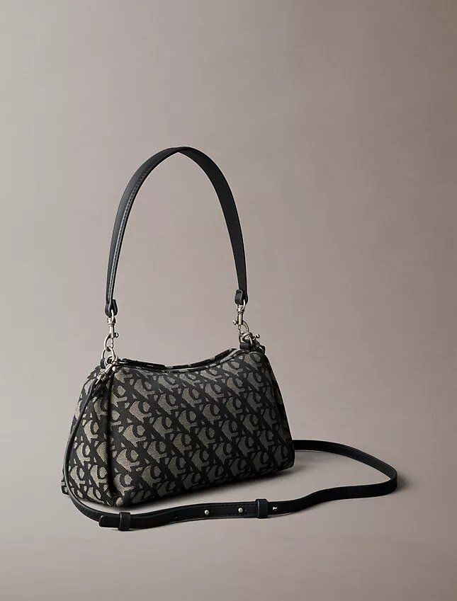 Mala de ombro com logótipo Monogram plissado Mala de ombro com logótipo Monogram plissado