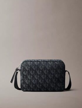 Mala para Câmara com Monogram em Toda a Superfície