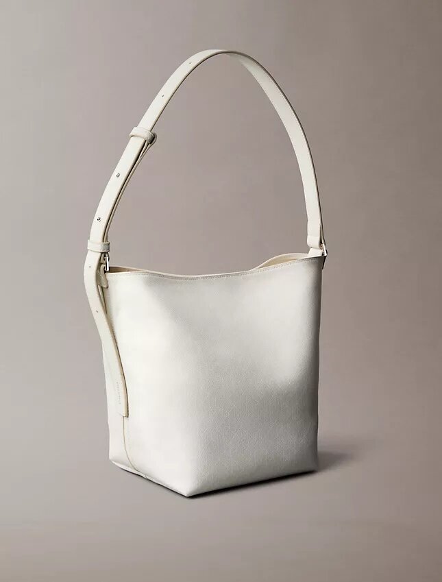 Mala tipo balde com logótipo em todo o corpo e bolsa Mala tipo balde com logótipo em todo o corpo e bolsa