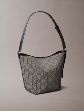 Mala tipo balde em jacquard com logótipo em todo o tecido e bolsa interior