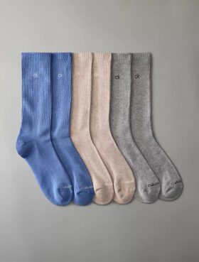 Meias básicas de cano curto, embalagem de 6 pares