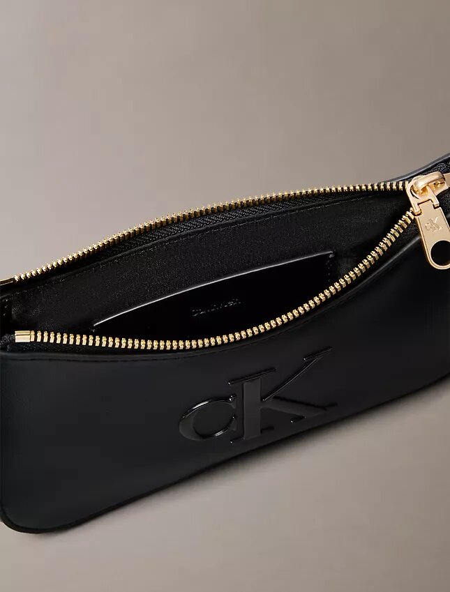 Mini-bolsa com Monogram arrojado Mini-bolsa com Monogram arrojado