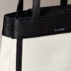 Mini-bolsa transversal em lona Monogram Mini-bolsa transversal em lona Monogram