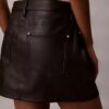 Mini-saia de 5 bolsos em imitação de pele Mini-saia de 5 bolsos em imitação de pele