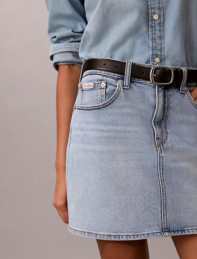 Mini-saia dos anos 90 Mini-saia dos anos 90
