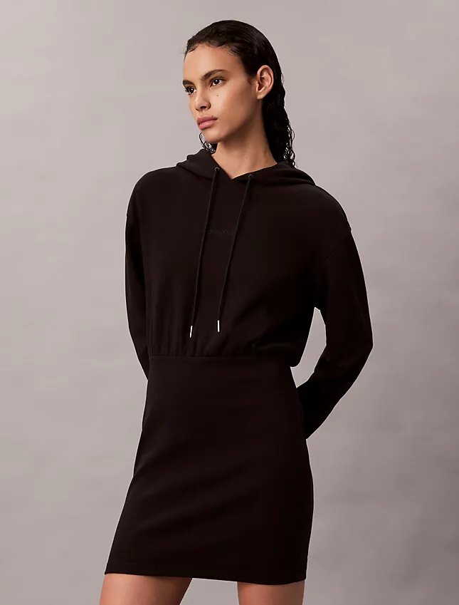 Mini-vestido com capuz Mini-vestido com capuz