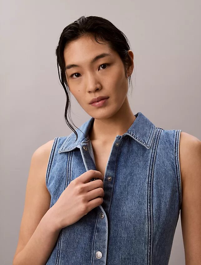 Mini-vestido com costuras em Denim Mini-vestido com costuras em Denim