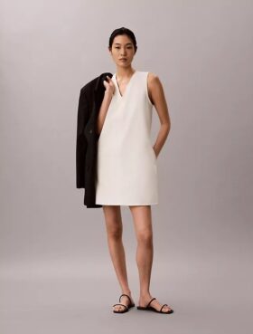 Mini-vestido com decote em V em tecido interlock
