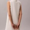Mini-vestido com decote em V em tecido interlock