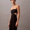 Mini-vestido com decote halter