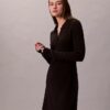 Mini-vestido polo de malha de algodão com decote em V