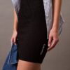 Mini-vestido sem mangas com canelado