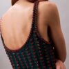 Mini-vestido sem mangas em croché com contas