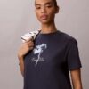 Mini-vestido tipo t-shirt com padrão floral Mini-vestido tipo t-shirt com padrão floral
