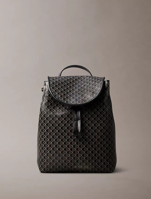 Mochila com logótipo em todo o tecido Mochila com logótipo em todo o tecido