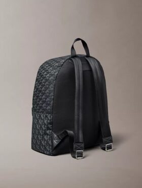 Mochila com logótipo Monogram em toda a superfície