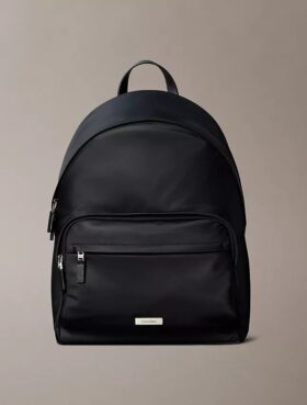 Mochila de nylon mate