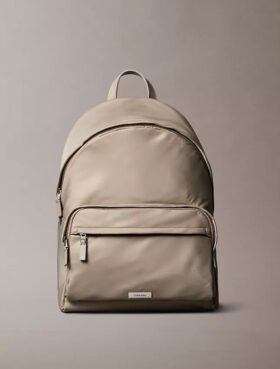 Mochila de nylon mate