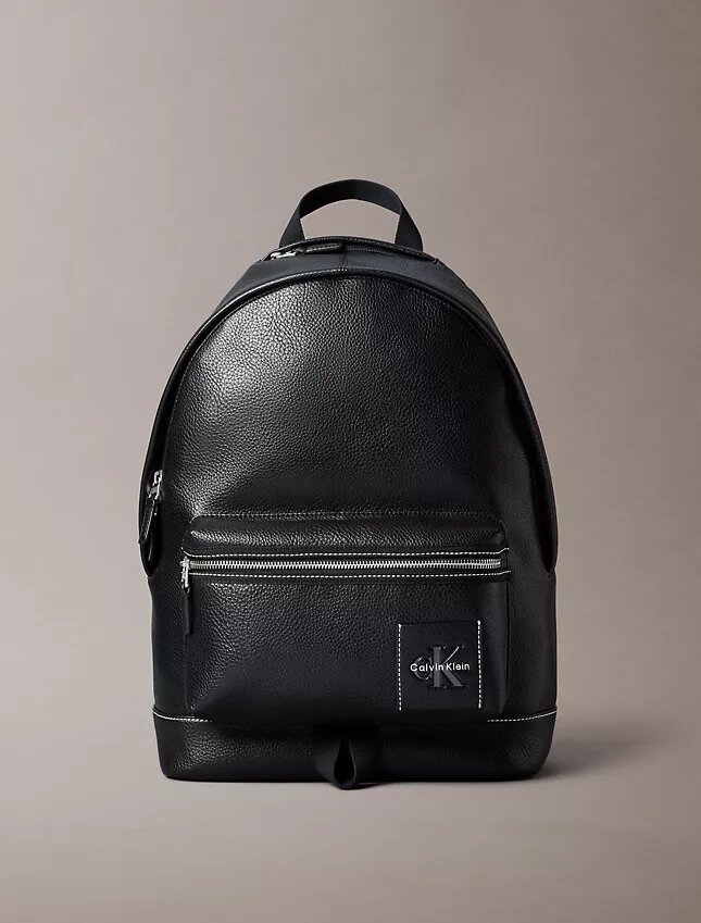 Mochila redonda Pebble em relevo Mochila redonda Pebble em relevo