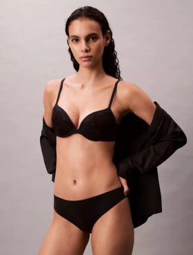 Perfectly Fit Push-Up Plunge Bra em renda com ajuste perfeito Perfectly Fit Push-Up Plunge Bra em renda com ajuste perfeito