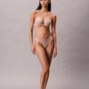 Perfectly Fit Push-Up Plunge Bra em renda com ajuste perfeito