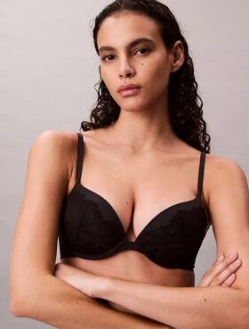 Perfectly Fit Push-Up Plunge Bra em renda com ajuste perfeito Perfectly Fit Push-Up Plunge Bra em renda com ajuste perfeito