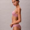 Perfectly Fit Push-Up Plunge Bra em renda com ajuste perfeito