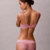 Perfectly Fit Push-Up Plunge Bra em renda com ajuste perfeito