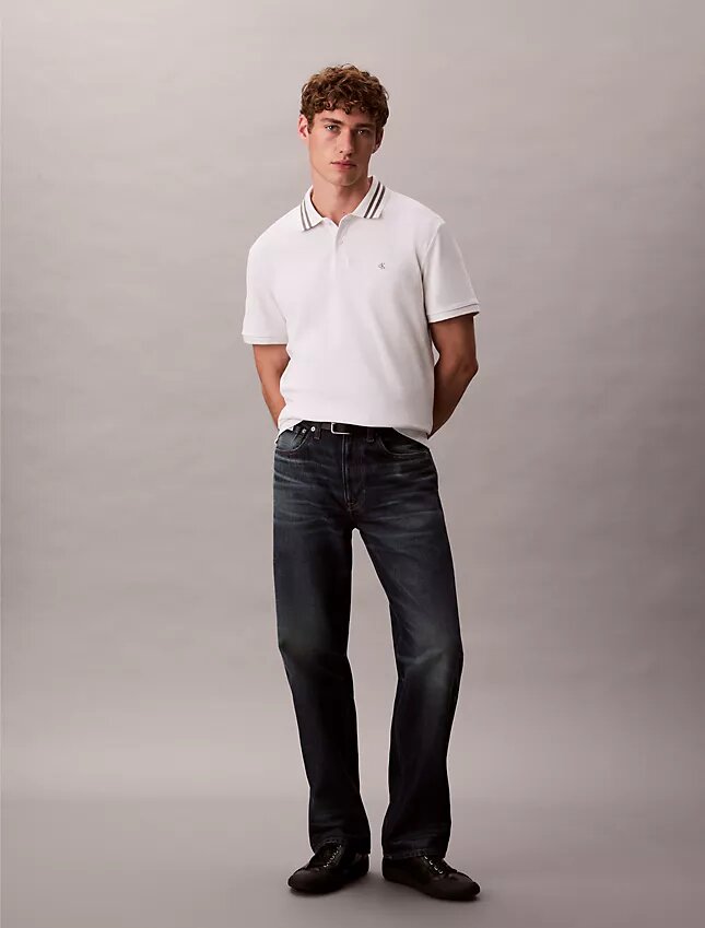Polo clássico com bico em piqué e Monogram Polo clássico com bico em piqué e Monogram