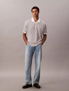 Polo clássico com logótipo Monogram desportivo