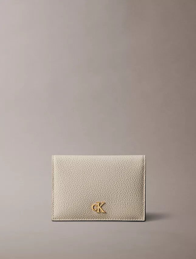 Porta-cartões minimalista com aba Monogram Porta-cartões minimalista com aba Monogram