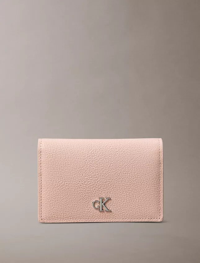 Porta-cartões minimalista com aba Monogram Porta-cartões minimalista com aba Monogram