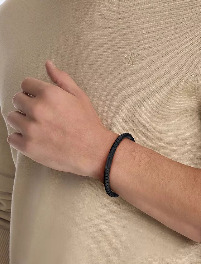 Pulseira com contas curvas Pulseira com contas curvas