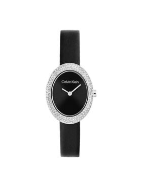 Relógio com luneta contornada, mostrador oval e bracelete em pele