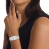 Relógio com mostrador com emblema e bracelete de elos