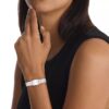Relógio com Mostrador Quadrado e Bracelete de Elos Relógio com Mostrador Quadrado e Bracelete de Elos