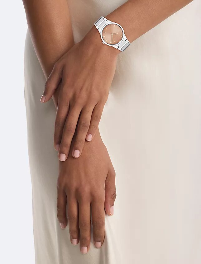 Relógio de 32 mm com bracelete de elos integrados minimalista Relógio de 32 mm com bracelete de elos integrados minimalista