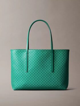 Saco de compras pequeno com logótipo em todo o tecido e bolsa Saco de compras pequeno com logótipo em todo o tecido e bolsa
